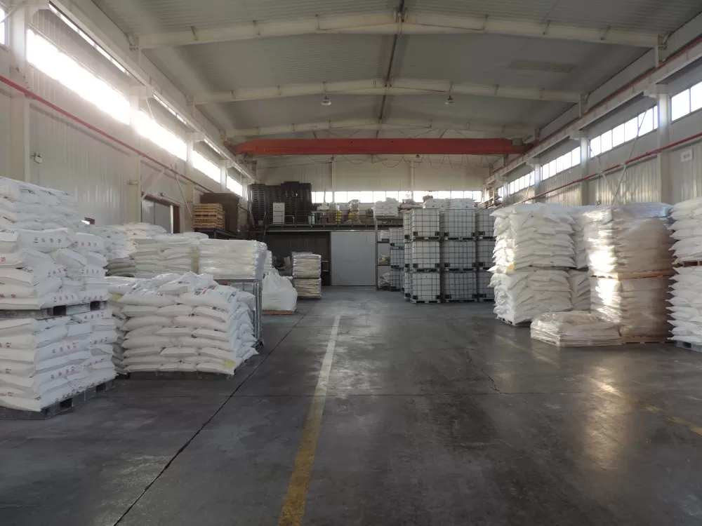 Distributor and trading partner support scene